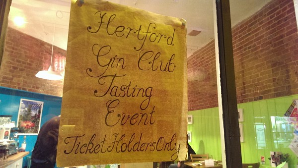 gin_club.jpg